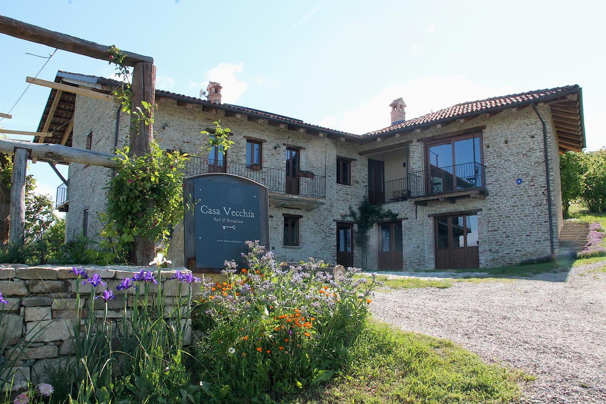 Bossolasco Casa Vecchia Bed&Breakfast מראה חיצוני תמונה